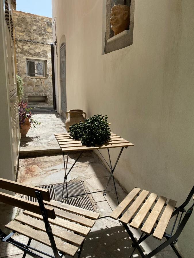 Casa Don Michele Appartement Letojanni Buitenkant foto